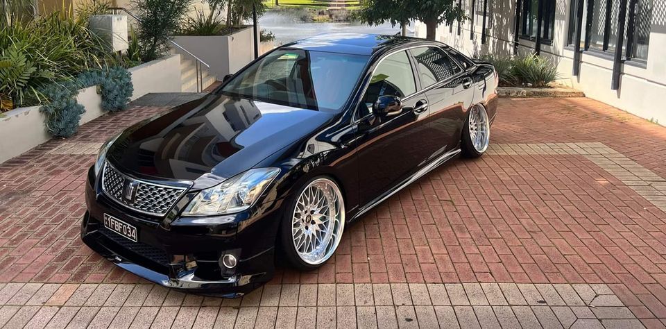 2008-2012 Toyota Crown S200 High Performance Air Struts