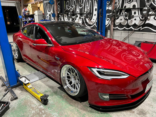2012+ Tesla Model S High Performance Air Struts.